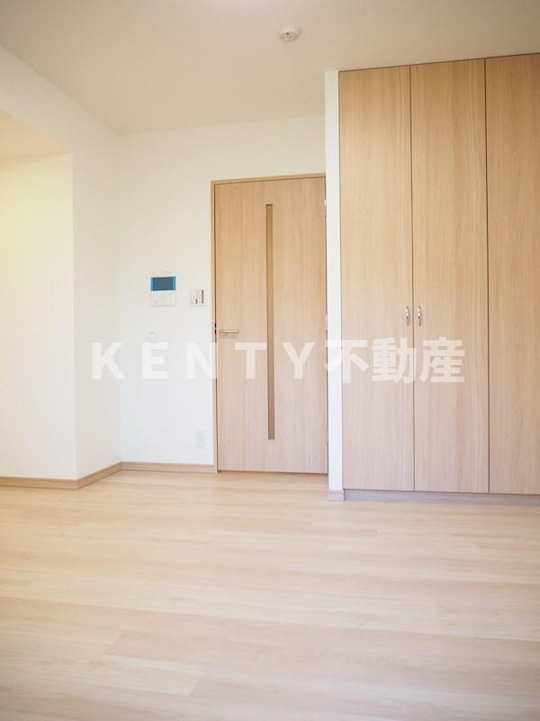 その他部屋・スペース　使い勝手のいい寝室です