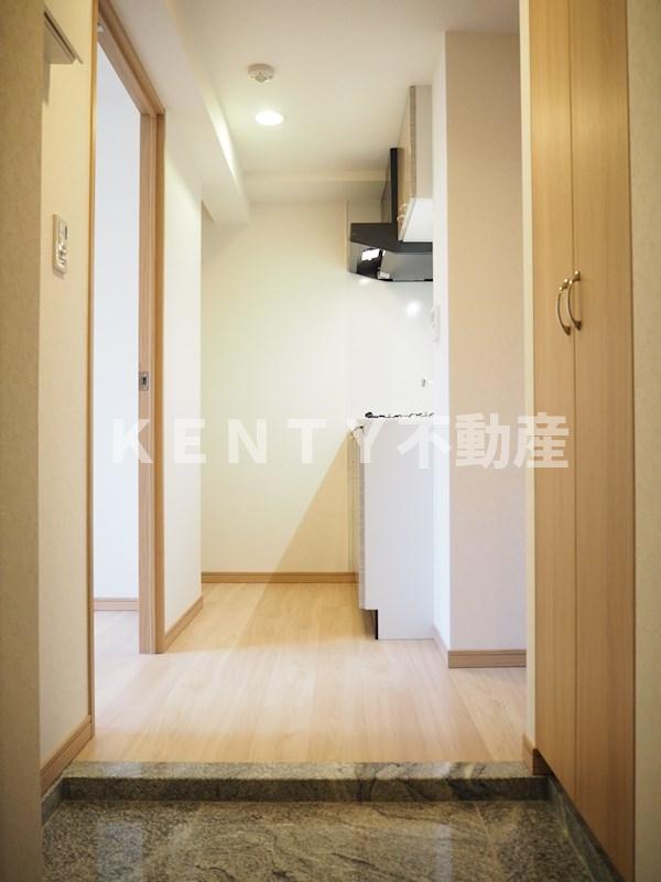 玄関　シンプルで使いやすい玄関です