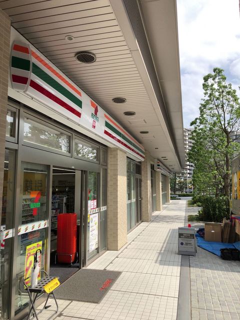 コンビニ　セブンイレブン 品川シーサイド店（コンビニ）まで73m