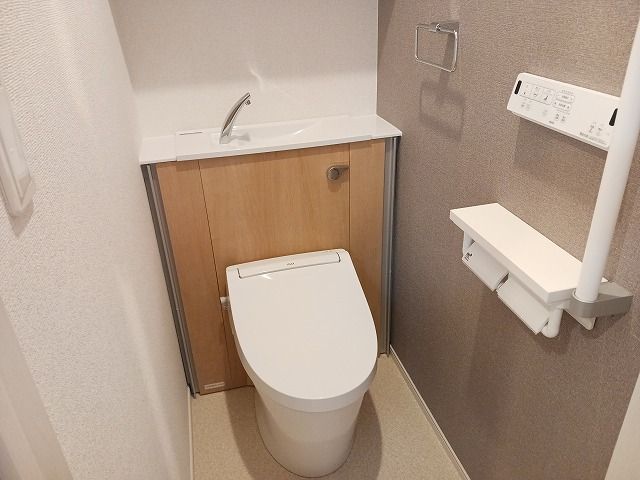 シャルール伏屋のトイレ写真