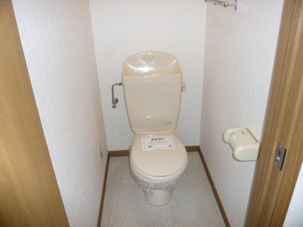 オリエンスCのトイレ写真
