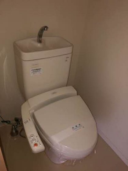 パッサーレ 弐番館のトイレ写真