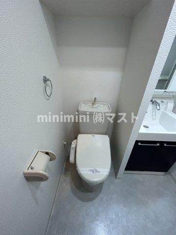 トイレ　※別号室参考写真