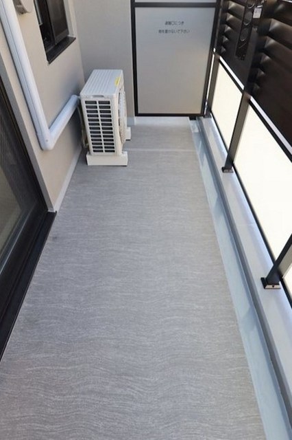 バルコニー　別部屋同仕様タイプ