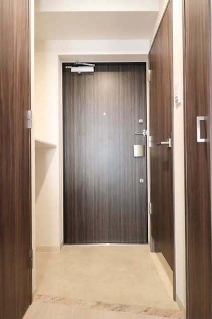玄関　別部屋同仕様タイプ