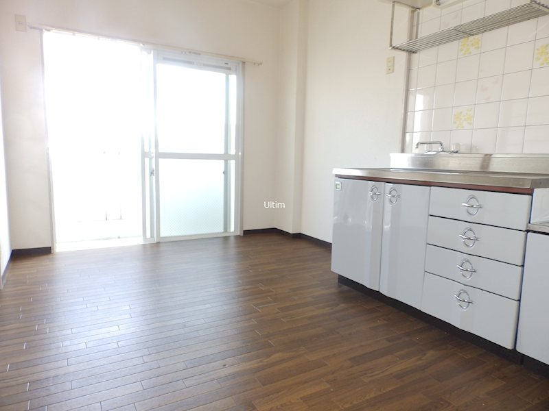 居室・リビング　※別のお部屋です