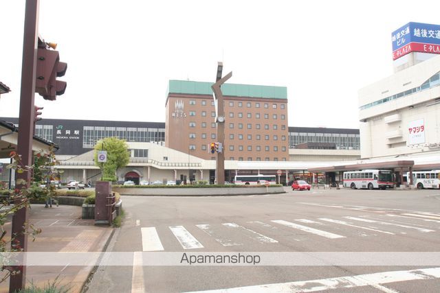 その他　長岡駅（その他）まで800m
