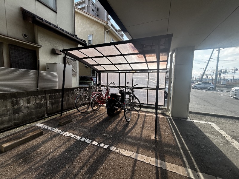 アトラス老松の外観写真