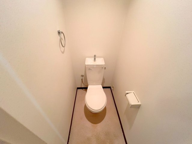 トレンザベルのトイレ写真