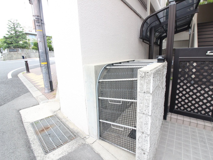 マンション三木の外観写真