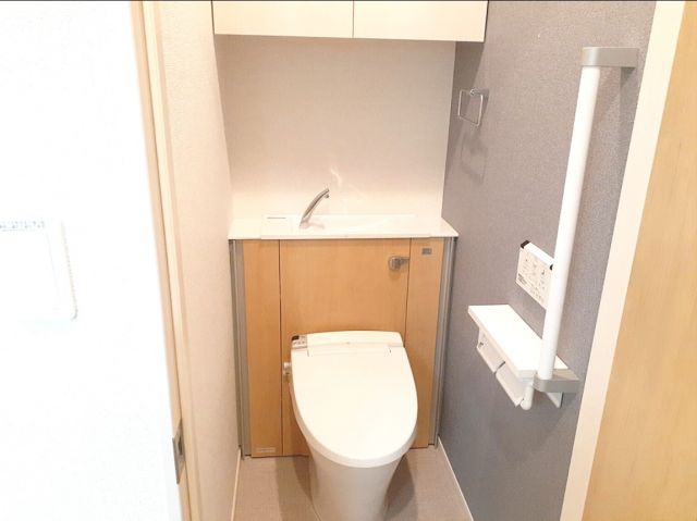 エクセレント市ヶ尾のトイレ写真