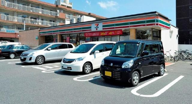 その他　セブンイレブン（その他）まで850m