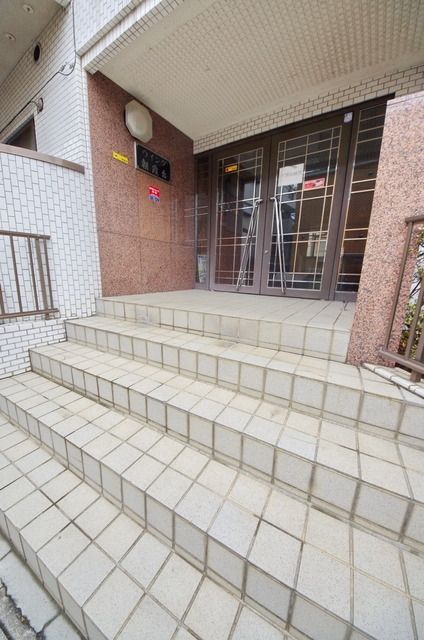 ＪＲ武蔵野線 北朝霞駅 徒歩5分 4階建 築39年の外観写真