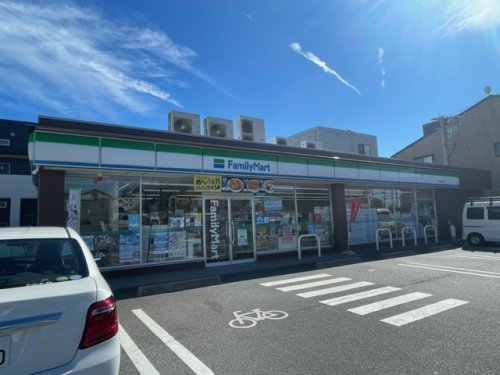 コンビニ　ファミリーマート 中村公園北口店（コンビニ）まで410m