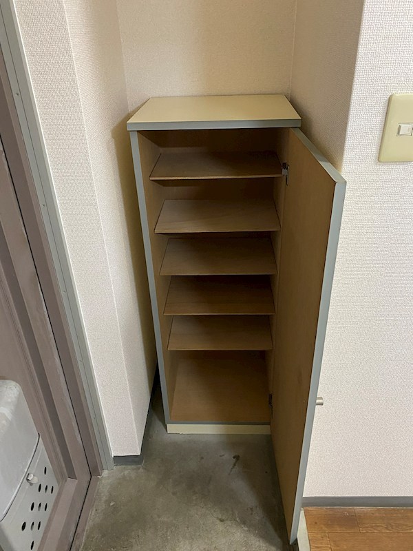 収納　靴箱