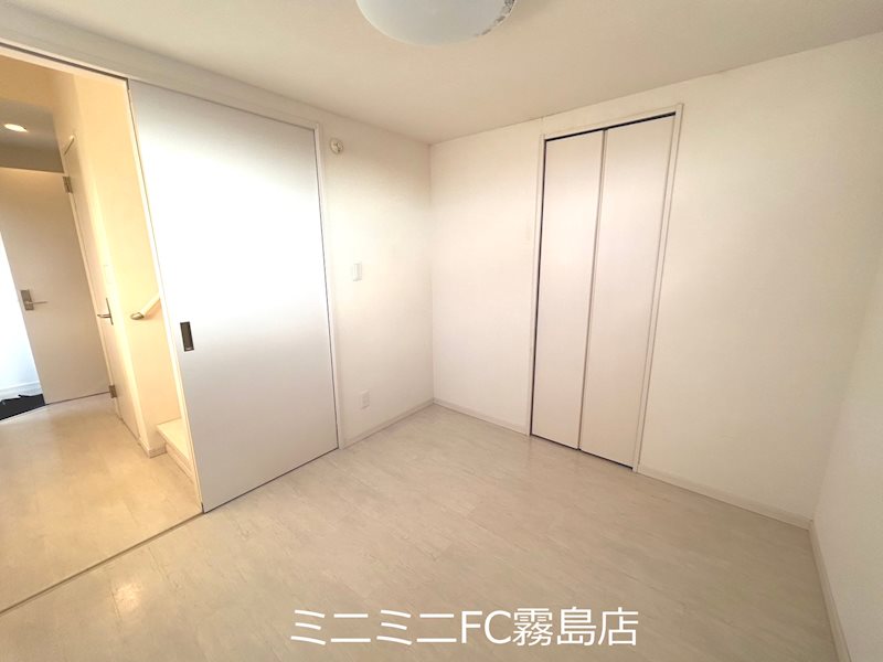 鹿屋市 2階建 築12年の内装写真
