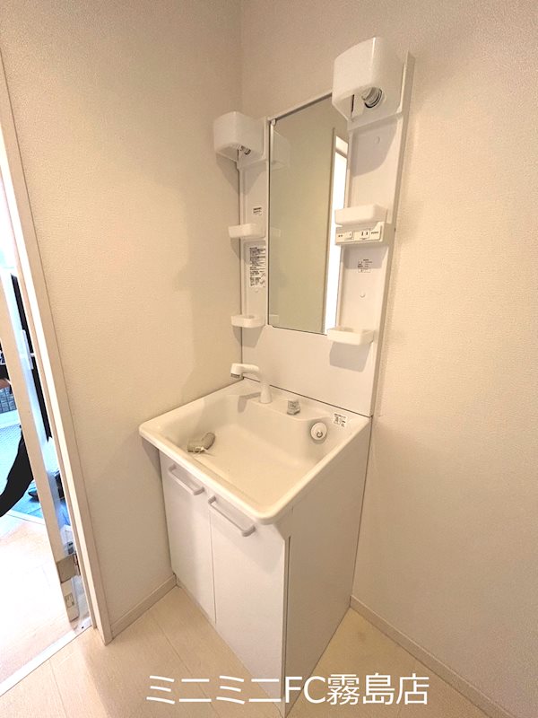鹿屋市 2階建 築12年の内装写真