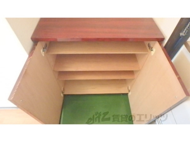 収納　下駄箱