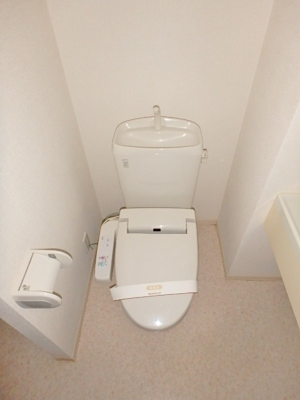 トイレ　図面と現状に相違がある場合には現状を優先