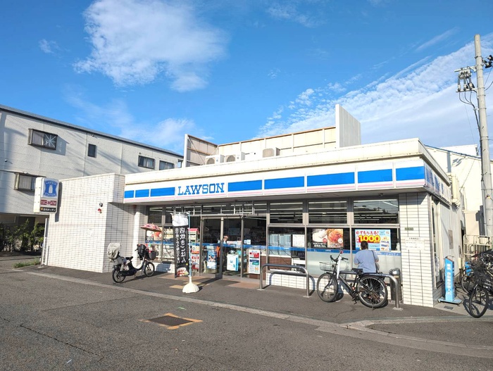 コンビニ　ローソン（コンビニ）まで458m