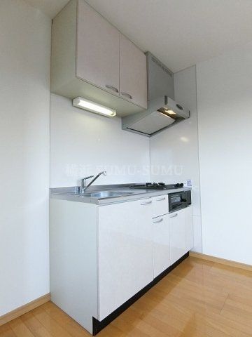 京急本線 戸部駅 徒歩10分 8階建 築19年のキッチン写真