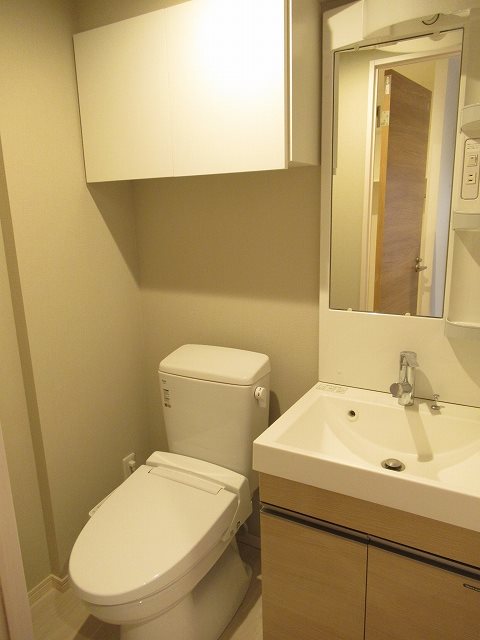 REXZY西川口AZIIIのトイレ写真