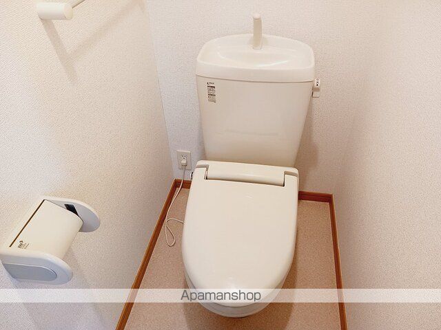 名鉄各務原線 六軒駅 徒歩10分 2階建 築18年のトイレ写真