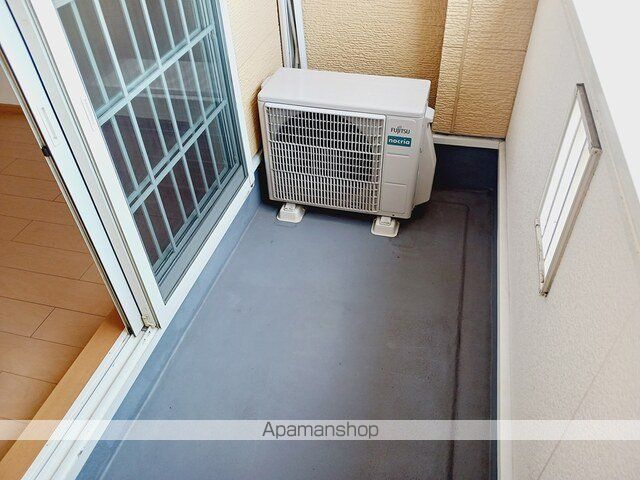 名鉄各務原線 六軒駅 徒歩10分 2階建 築18年の内装写真