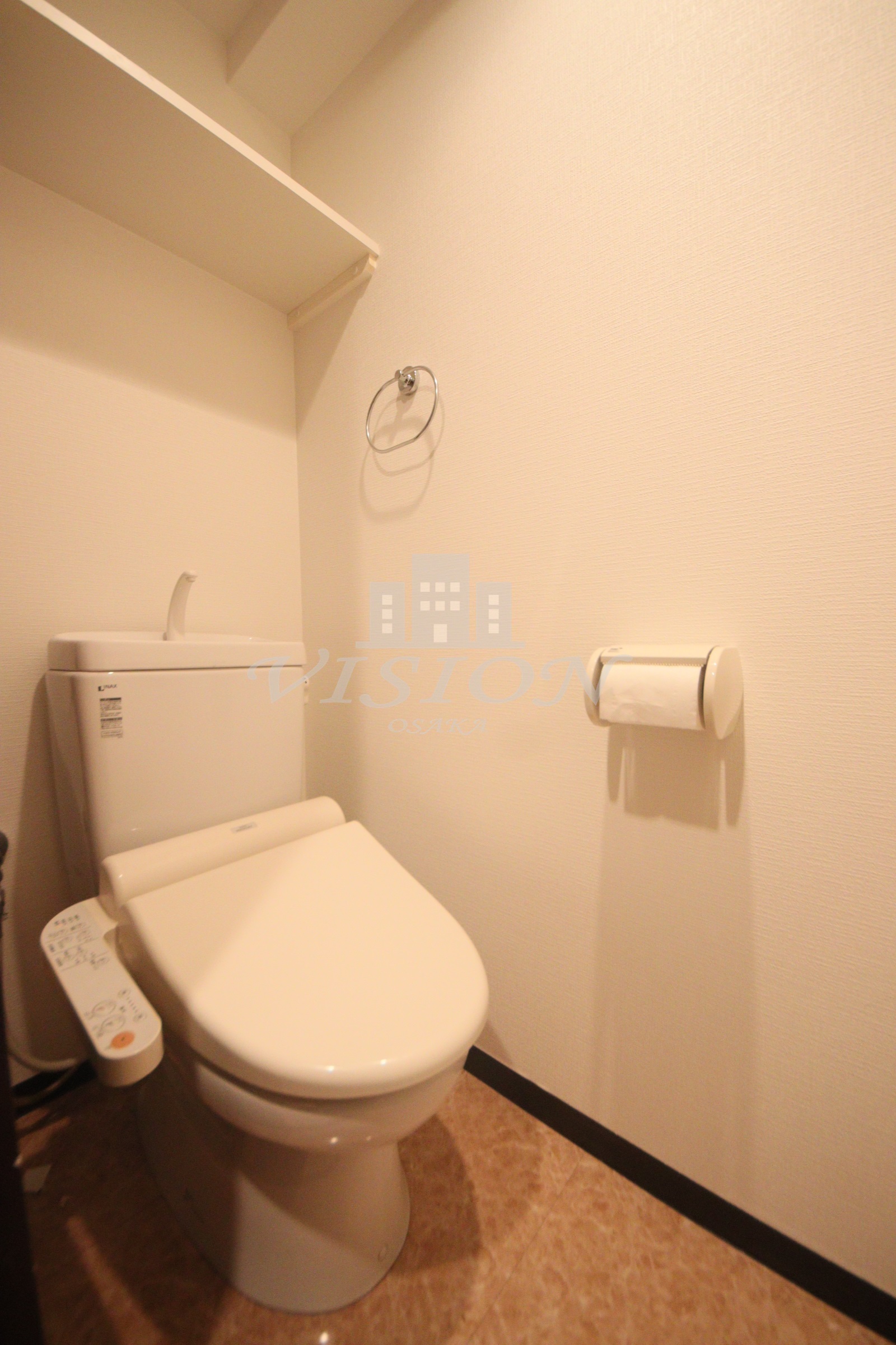 北大阪急行 緑地公園駅 徒歩10分 10階建 築18年のトイレ写真
