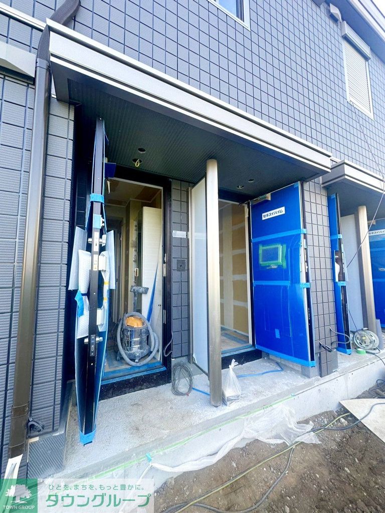 三鷹市牟丁目賃貸住宅の玄関写真