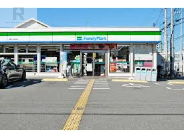 コンビニ　ファミリーマート豊中上野西店（コンビニ）まで638m