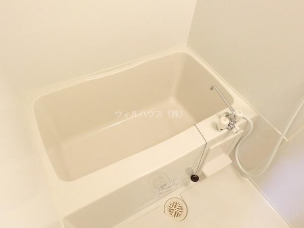 バス・シャワールーム　キレイな浴室！