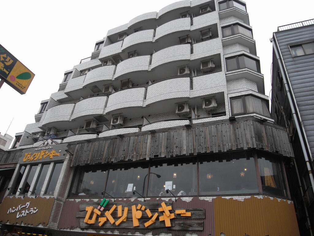 セントラルコートの外観写真