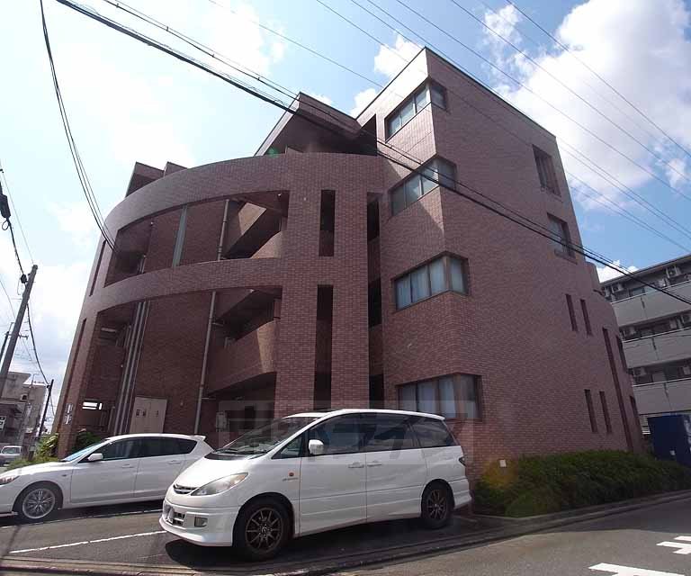 エリーフラッツ西ノ京の外観写真
