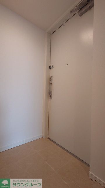 玄関　※写真は同タイプ住戸です。