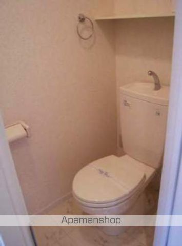 rootsのトイレ写真