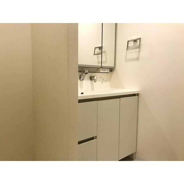 洗面設備　同タイプ・別部屋画像