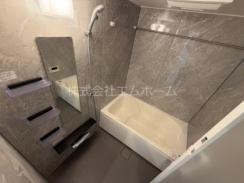 バス・シャワールーム　追い焚き　浴室暖房乾燥機　24時間換気　オートバスバスルーム