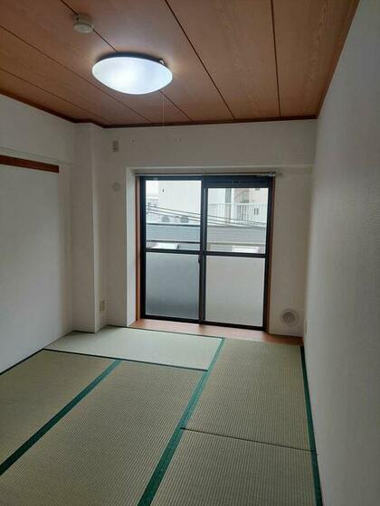 ベイシティ中葛西の居間写真