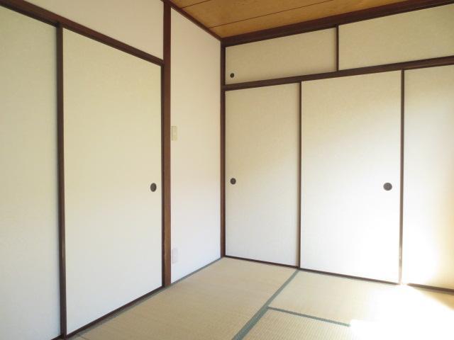 収納　和室２
