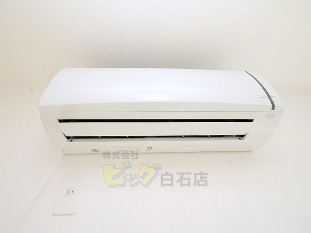 その他設備　夏も快適なエアコン付きです♪