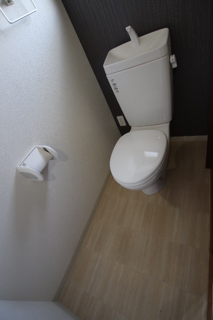 トイレ　別室の参考写真です。※現況優先