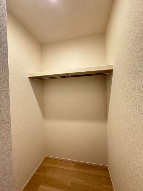 収納　ウォークインクローゼット