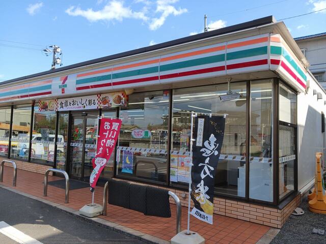 コンビニ　セブンイレブン水呑城陽店（コンビニ）まで550m
