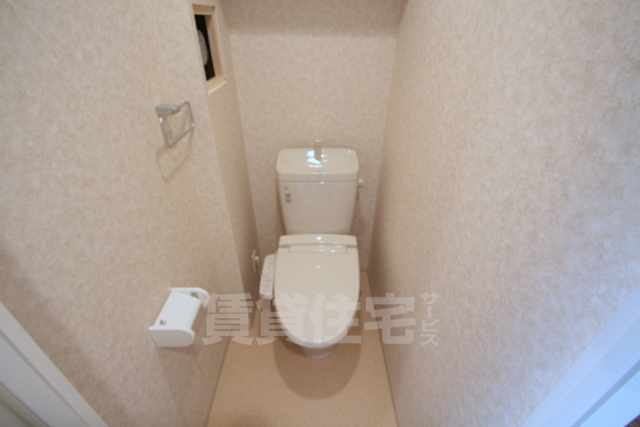 ラグゼ新大阪5のトイレ写真