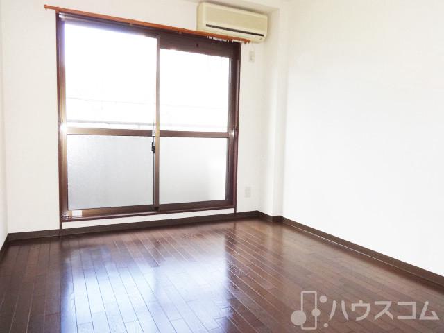 その他部屋・スペース　開放感のある窓☆早起きが楽しみになりますね♪