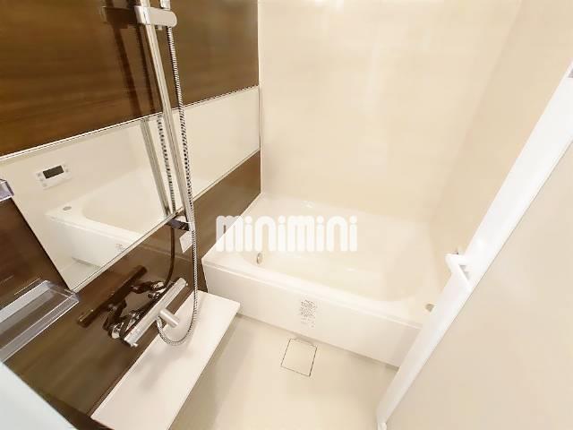 バス・シャワールーム　同タイプ２階のお部屋のイメージ写真です。