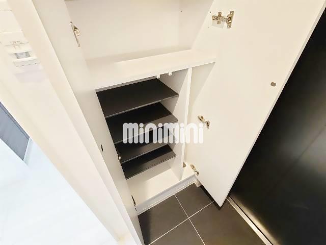 玄関　同タイプ２階のお部屋のイメージ写真です。