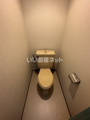 【神戸市西区伊川谷町潤和のマンションのトイレ】