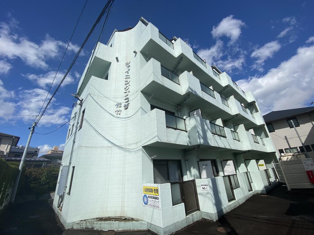 シャイニングプラザ佐竹の建物外観